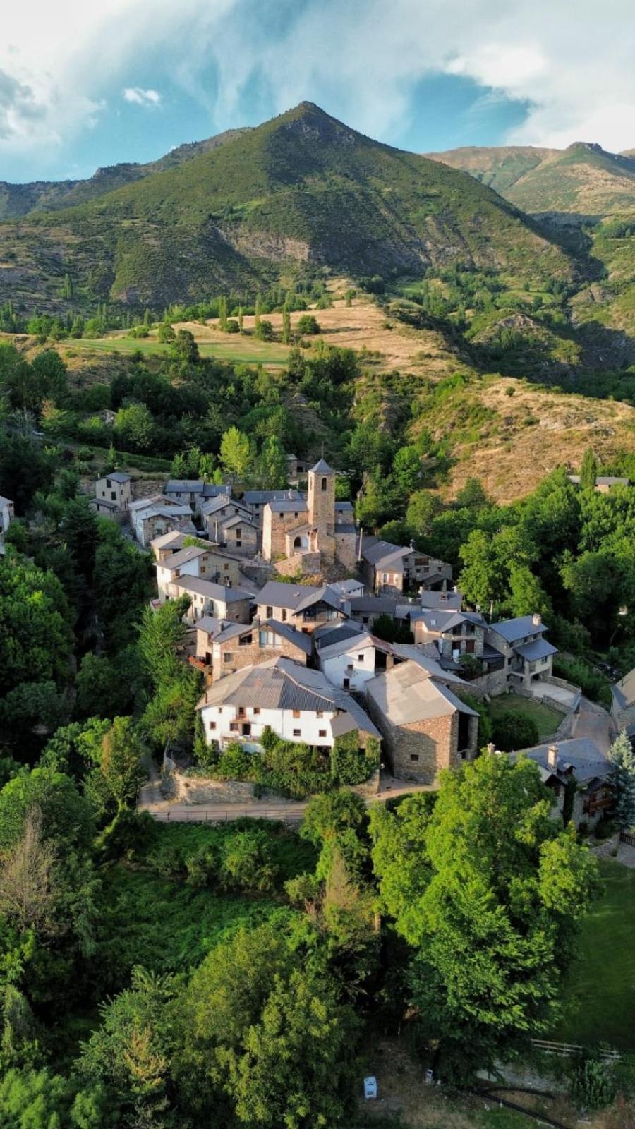 Albergue La Escuela De Lirí Buitenkant foto
